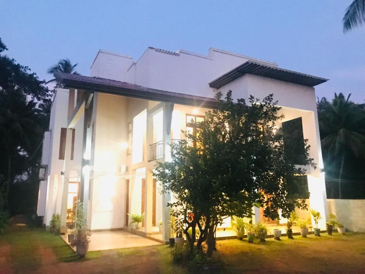 Ruwinsons Canal Garden Anuradhapura Exterior photo